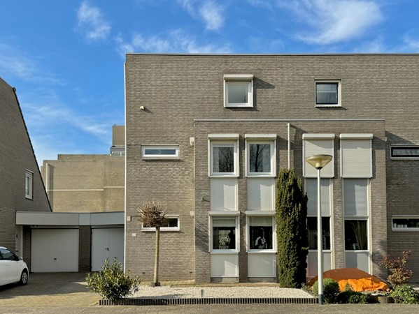 Verkocht onder voorbehoud: Laan van Hildernisse-Noord 100, 4617 AG Bergen op Zoom
